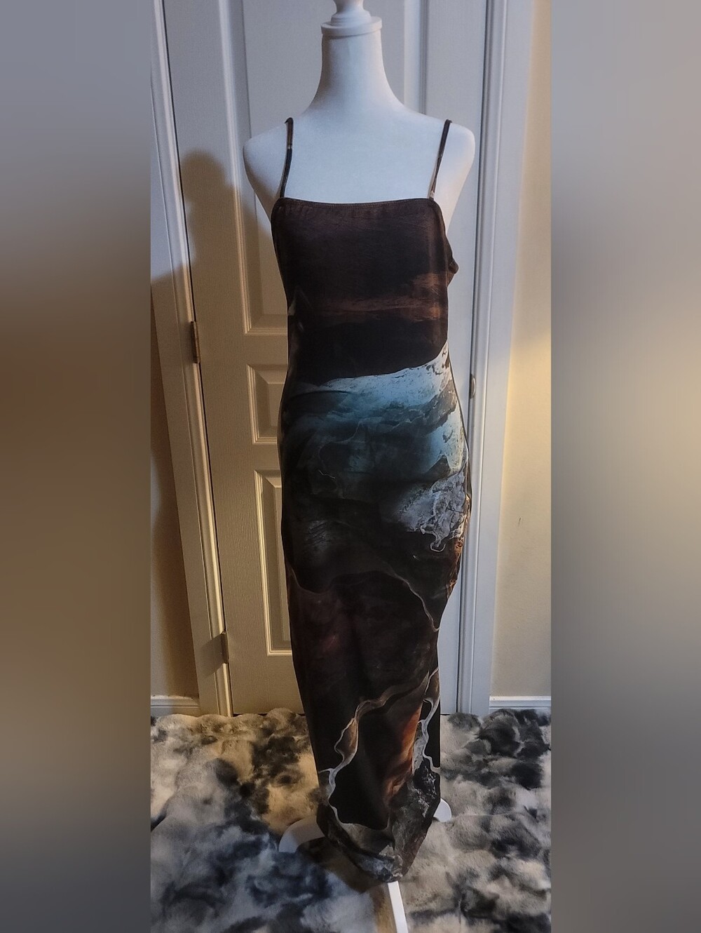 Strappy Abstract Print Maxi Dressโ Black and Teal